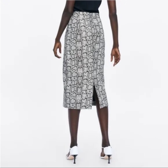 Zara Python Snake MIDI Skirt - Picture 3 of 10